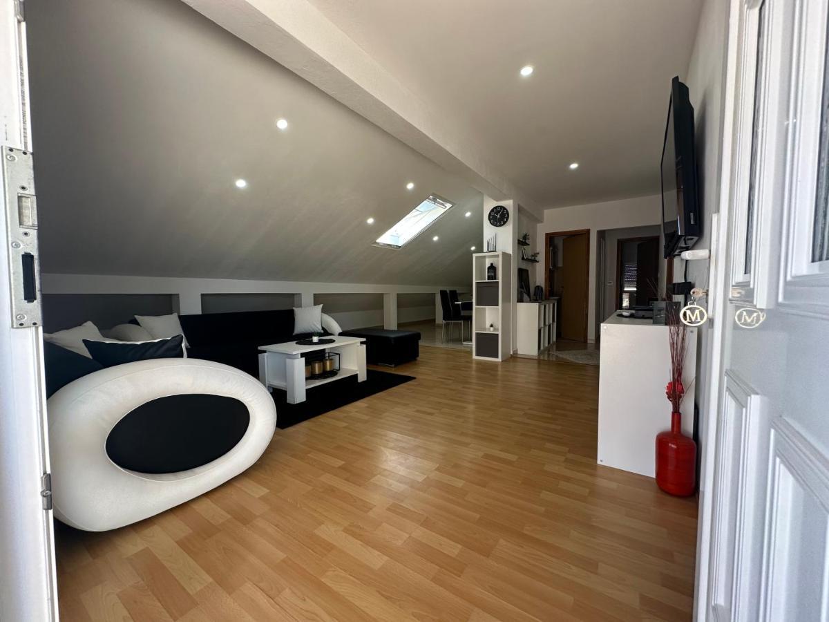M&M Apartment Zadar Luaran gambar